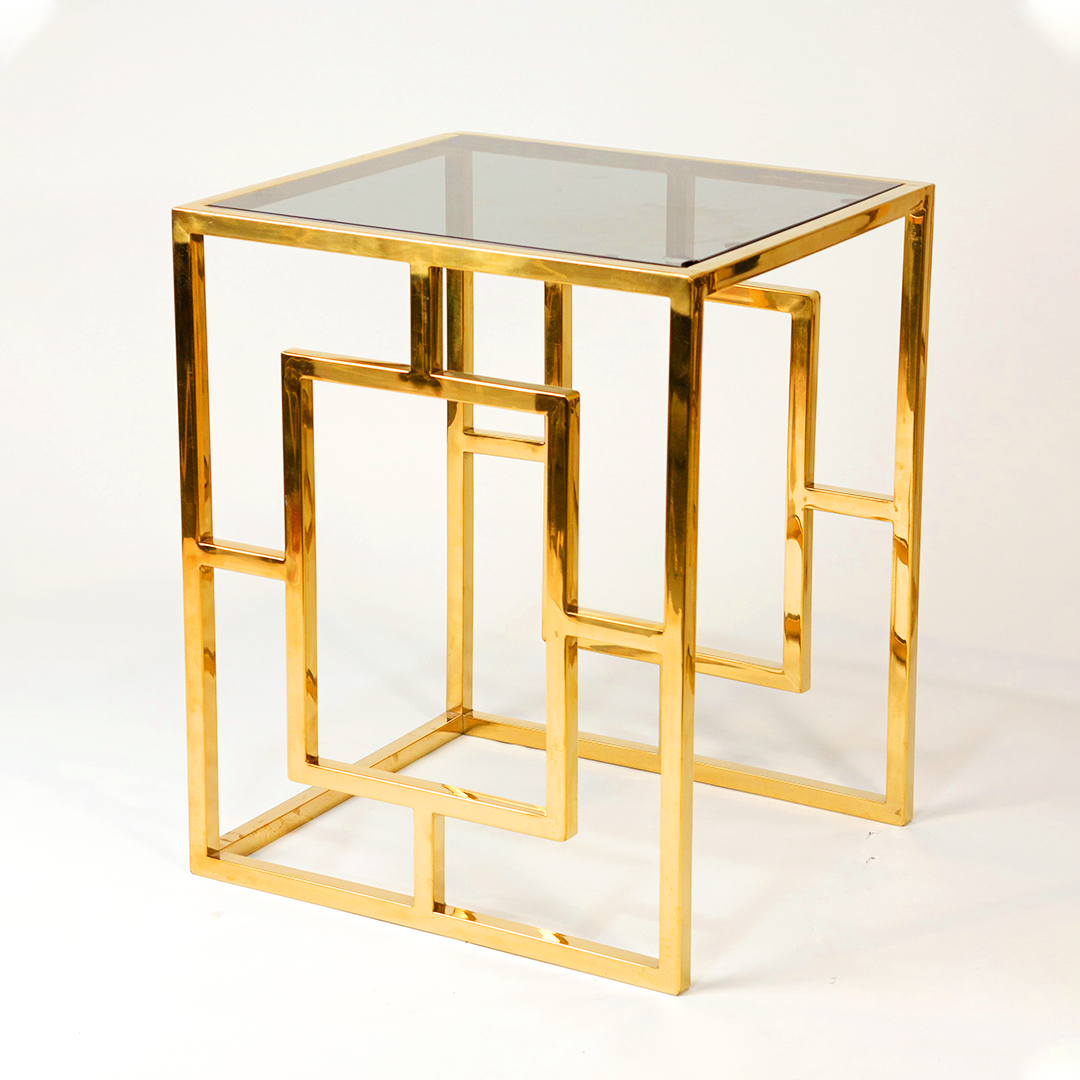 Lattice Luxe – PVD Stainless Lattice Frame Detail