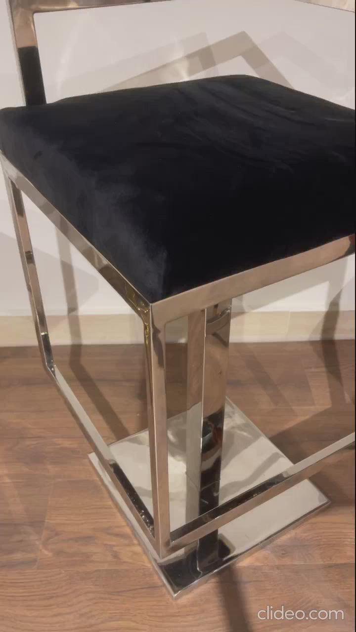 Mod-Cube Chair – Silver PVD Finish in Real-World Interior
